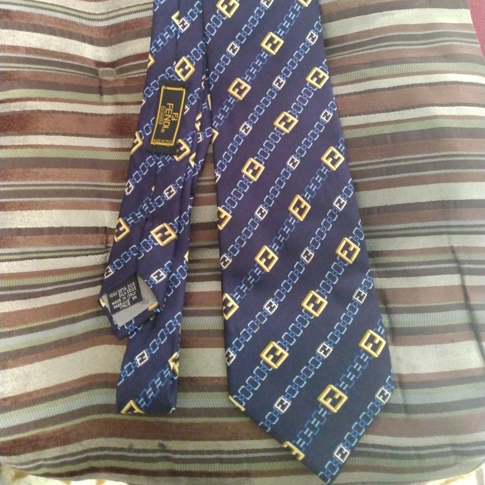 ❤️MENS FENDI FF Designer Logo Navy Yellow Silk NECKTIE TIE